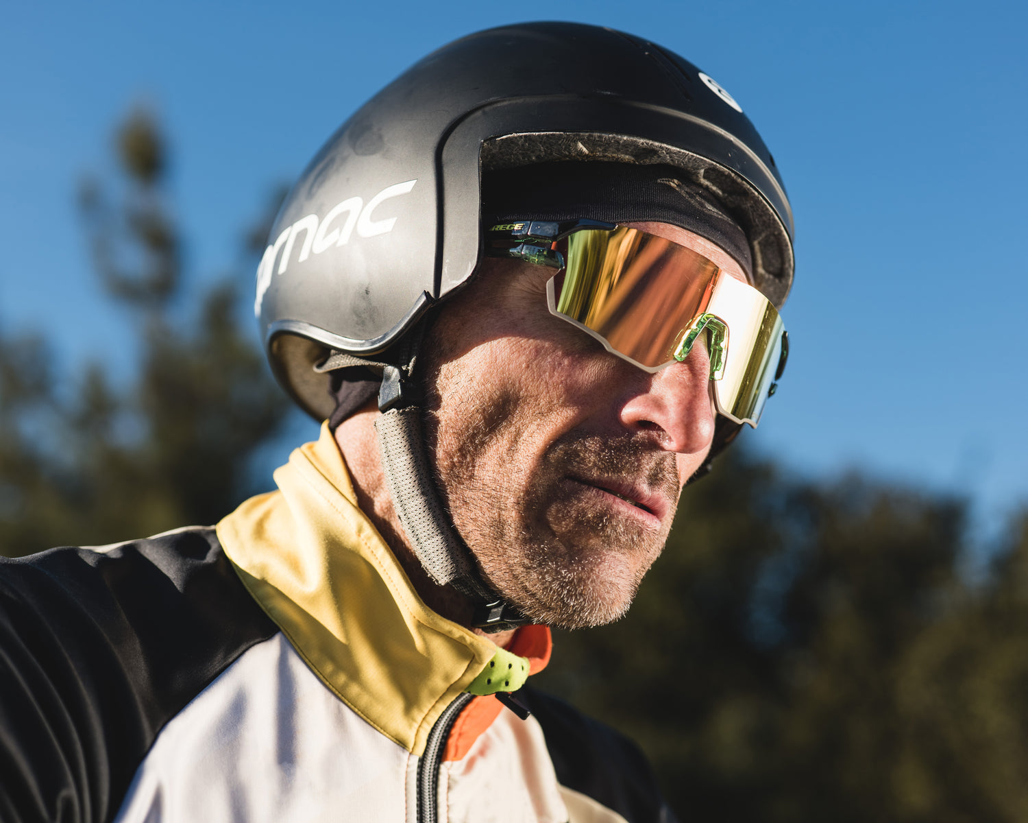 What Colour Of Sunglasses Lenses To Choose For Winter Sports?